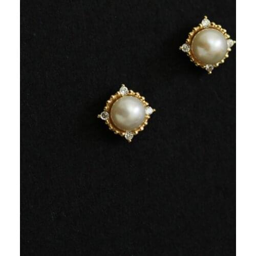 9K solid gold Pearl Crystal stud earring Mini dainty women minimal simple style gift bridesmaid
