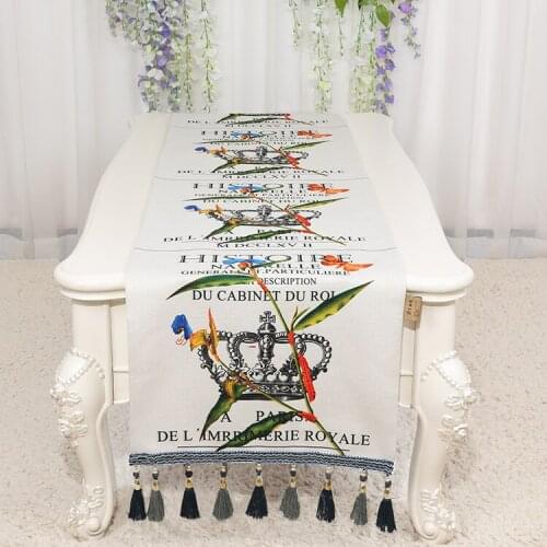 Unique Latest Crown Animal Tree Widen Table Runners Long Modern Party Dining Coffee Tablecloths for Events