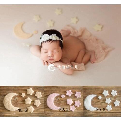 Newborn Props for Photography Wool Felt Moon Star Handmade Baby Photo Prop Star for Photo Studio Baby Shooting Accessories
