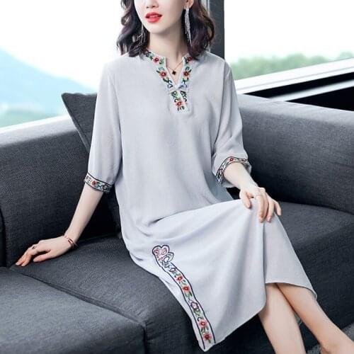 Silk embroidery series 2020 summer new mother dress womens dress mid-length over knee