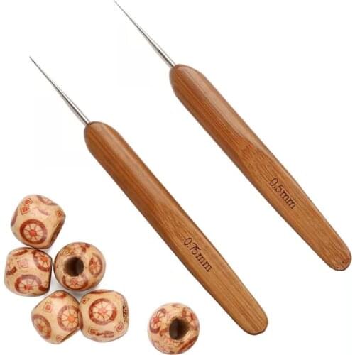 KAOBUY 2PCS Dreadlock Crochet Hook (0.5mm+0.75mm) with 6PCS Wood Beads, Dreads Braiding Hair Crochet Hook Soft Touch Steel