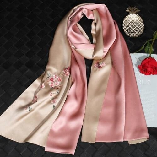 Scarf shawl female autumn and winter silk cheongsam Suzhou hand-embroidered dual-use silk scarf