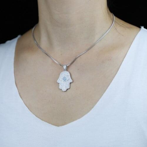 Women wholesale hip hop necklaces jewelry with blue cz paved hamsa hand charm pendant necklace with box chain paved jewelry