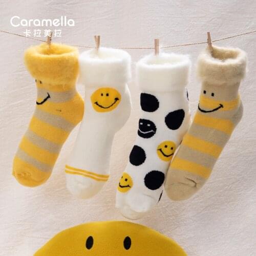 2021 4Pairs Caramella New Winter Women Wool Cotton Velvet Thick Warm Socks Cartoon Smile All Match Womens Socks