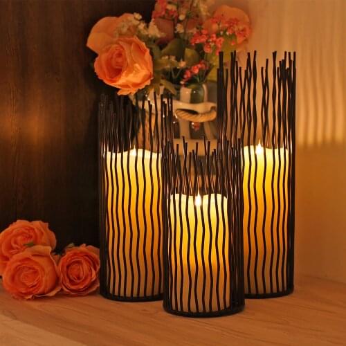 GiveU Decorative Black Candlesticks