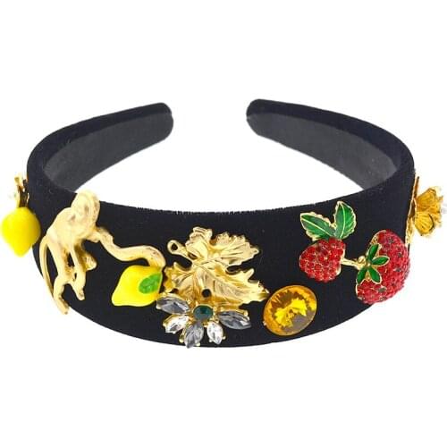 Wedding jewelry tiaras and crowns hair bands Strawberry engagement hair accessories for bride party shiny rhinestones