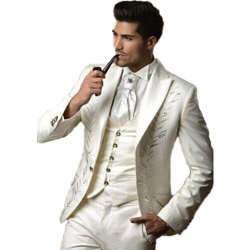 Fashion White Mans Suit For Wedding Evening Dress Party Prom Dress Best Man Wear Groom Wear Three Piece Suit(Jacket+Pants+Vest)