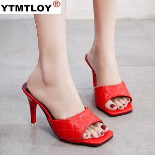 2020 Summer New Diamond Square Head Fish Mouth Sandals and Slippers Female Large Size 35-44 Wild Thin Heeled Slippers Open Toe