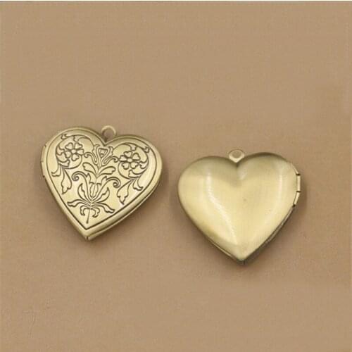 20 PCS 20mm 4 Colors Plated Metal Copper Heart Shape Flowers Carved Photo Locket Pendant For Jewelry Making