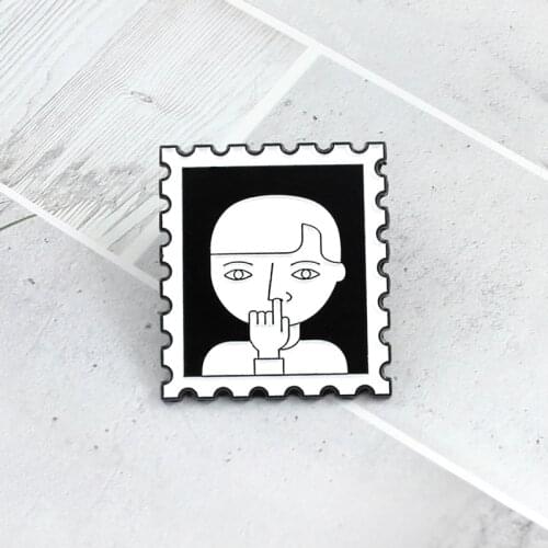 Creative Photo Frame Brooch Boy Self Portrait Digging Nostrils Black and White Stamp Brooch Backpack Dress Pin Badge Punk Gifts