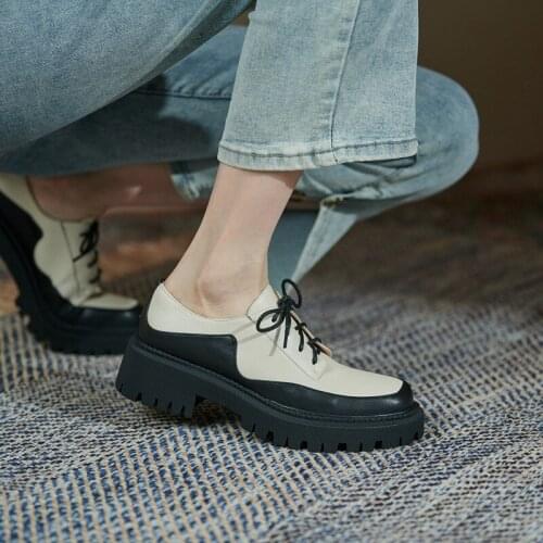 British Style Oxford Shoes For Women Autumn Genuine Leather Mixed Colors Platform Middle Chunky Heels Cross-tied Casual Pumps