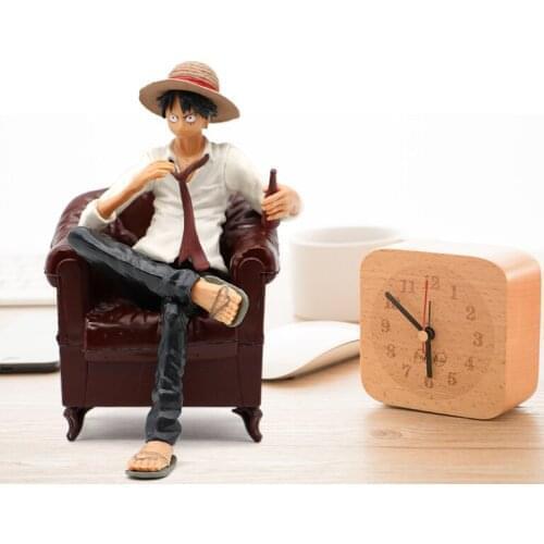 Anime hand-held Iron Fist Road Fly sofa sitting shirt realistic car-mounted ornaments cake decoration ornaments