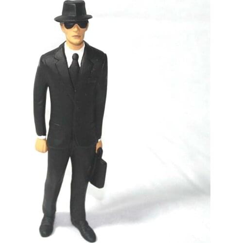 Anime Figure City Man In Black Female Rider Fairy Garden Miniatures Decor Western Cowboy Action Figure Figurine Model Child Toys