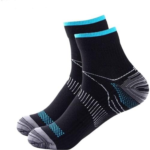 TOVN Sports Socks