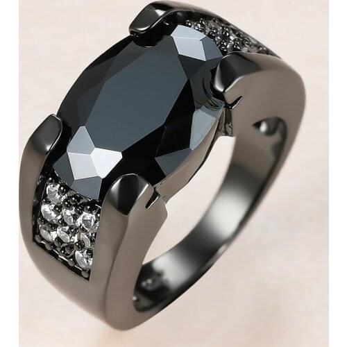 Punk Male Female Crystal Stone Ring Charm 14KT Black Gold Wedding Rings For Women Men Dainty Oval Zircon Engagement Ring