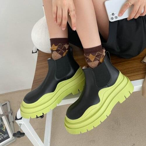 2021 New Autumn Winter Women Ankle Boots Fashion Slip On Platform Woman Shoes Genuine Leather Comfort Low Heel Short Boots