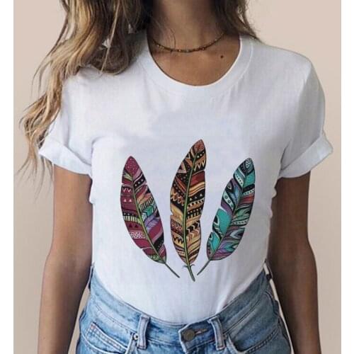 Colored Feathers Graphic Print T-shirt Women Harajuku Aesthetic White Tops Tshirt Tee 2021 New Summer Fashion Y2k Female T Shirt
