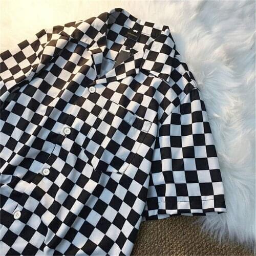 Japanese Checked Shirt Short Sleeves Fashion Casual Slim Fit Shirt Vintage Harajuku Oversized Shirt Basic Blouse Casual Tshirt