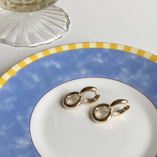 WTLTC Statement Double Thick Circle Hoop Earrings for Women Metal Brass Twisted Earrings Minimalist Geometric Earrings Jewelry