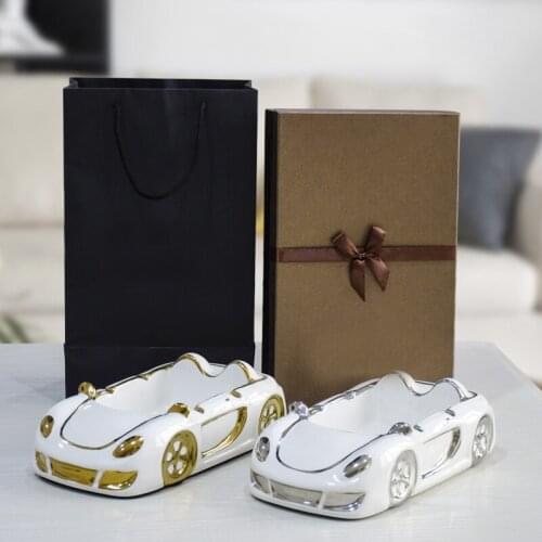 Creative Sports Car Ashtray European Ceramic Ash Tray Cute Smoking Weed Gift For Boyfriend Home Decoration Accessories