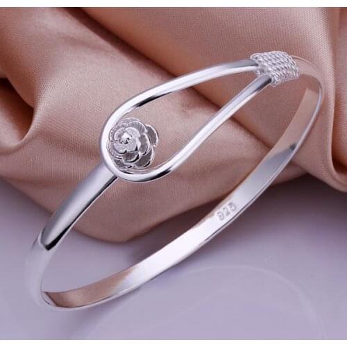 B179 beautiful design Silver color flower charm bangles engagement gift for woman of good quality Factory Outlet global hot