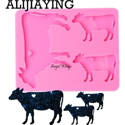 DY0104 DIY cow family shape silicone mold key ring mold Silicone bull mother/baby Mold for keychain