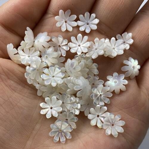 5Pcs Natural Mother Of Pearl Shell Beads Carved-flowered Loose Shell For Jewelry Making Bracelet Earring Handiwork Accessory