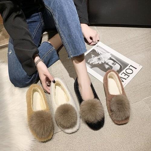 New Warm Plush Fur Flats Women Shoes Woman Round Toe Slip on Shallow Casual Shoes Fur Ball Solid Flock Ballet Flats Loafers