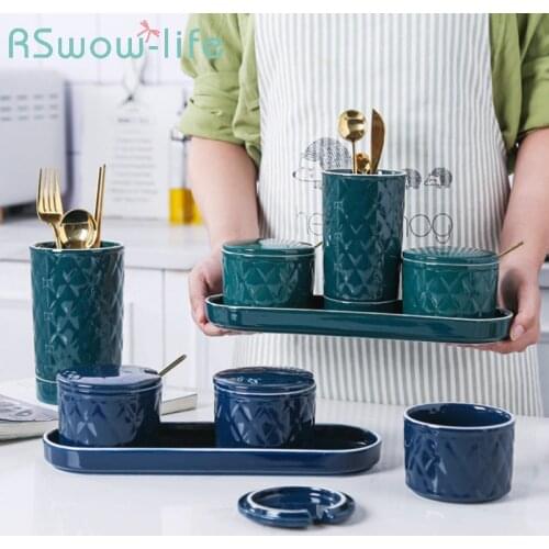 Seasoning Pot Ceramic Kitchen Salt Pot Single Seasoning Box with Salt Sugar Bowl Household Set Seasoning Jar Combination