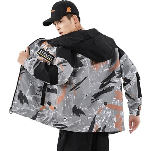 New Autumn Japan Stylish Color Patchwork Embroidery Letters Fashion Mens Hooded Jackets Casual Safari Style Windbreaker Coats