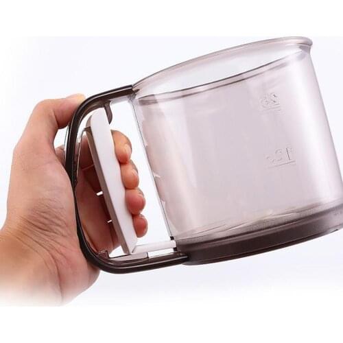 Handheld Flour shaker Stainless Steel Mesh Sieve Cup Icing Sugar Bake Tool Semi-automatic Cake Utensils Cocoa Powder Baking Tool
