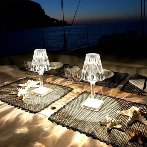 Acrylic Crystal Table Lamp Usb Rechargeable Decoration Desk Lamps Bedroom Bedside Bar Diamond Light Fixtures Gift Night Light
