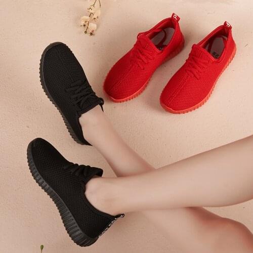 Soft-soled Running Shoes Lace-up Sports Shoes Breathable Mesh Casual Comfortable Womens Fitness Shoes