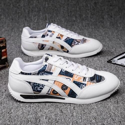 2021 Spring Autumn Casual Imitation leather Flat Shoes White Print Male Sneakers Breathable fashion outdoor mens shoes New