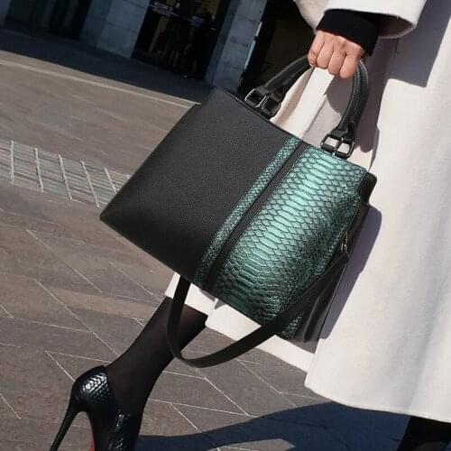 Famous Designer Large Capacity Casual Totes 2021 Serpentine High Quality Genuine Leather Handbags Fashion Shoulder Messenger Bag