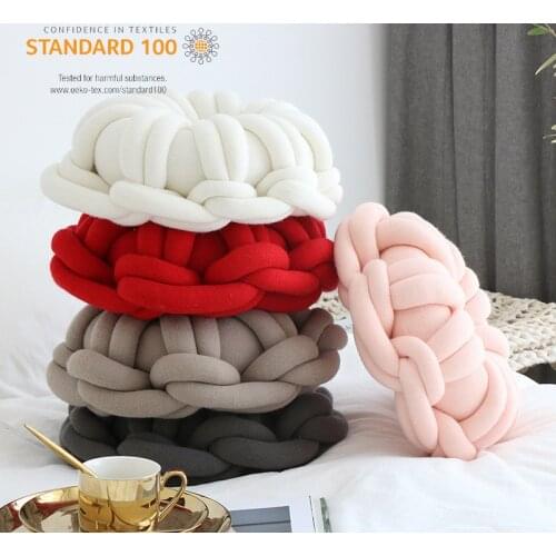 Ring Shape Knot Cushions Donut Shaped Throw Pillow Handmade Comfortable Back / Seat Cushion Flower Pillows with Core 39*39cm