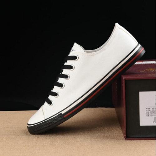 Student Men Canvas Shoes Flat Casual Shoes 2021 Simple Versatile Solid Color Vulcanized Shoes Soft Sole Comfortable Mens Shoes