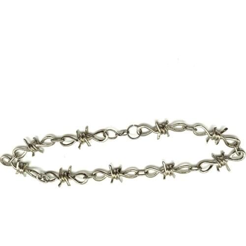 2019 New Handmade Men Women Unisex Chain Thorns Spur Necklace Heavy Duty Padlock Choker Metal Collar