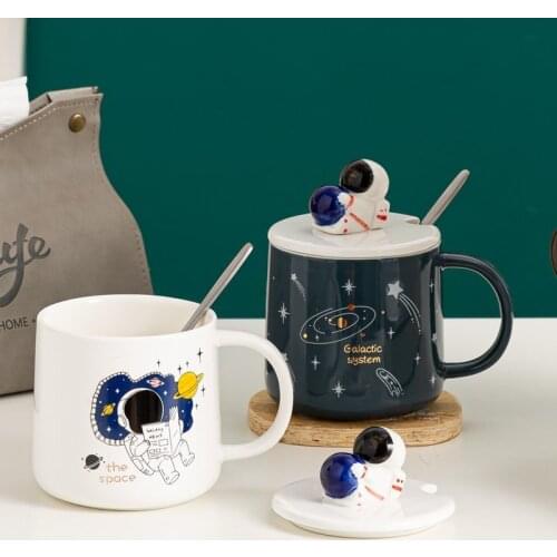 Creative astronaut mug with lid spoon, 400ml teacup coffee ceramic mugs office cup office Drinkware couple cup gift