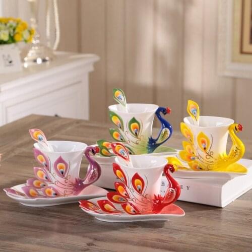 3D Creative Peacock Ceramic Cup Set Bone China Coffee Cup Dish Spoon Milk Drinkware Mug European Enamel Teacup Friend Gift