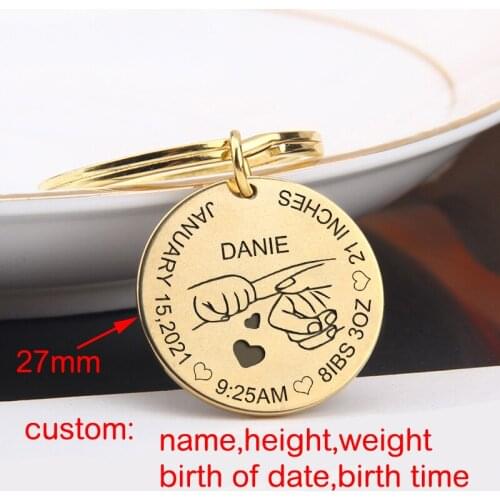Custom Baby Information Gifts Personalized Trendy Exquisite Stainless Steel Round Keychain Novice Mom Dad Surprise Wishes
