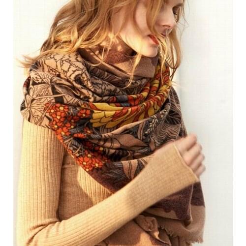 New 100 Wool Scarf Women High Quality Pure Wool Scarfs Print Warm Shawls Winter Lady Gift Free Shipping