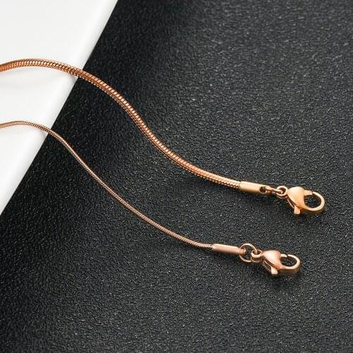 Fashion Women and Men Snake Chain Stainless Steel Necklace For High Quality Rose Tone Color Jewelry Chain Gifts