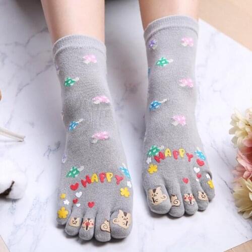 Adult cute socks breathable cartoon autumn winter Cotton comfortable Five toes separate socks women