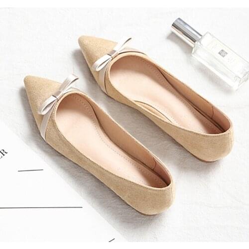 Tailored 2019 new womens casual flat shoes European style fashion spring pointed womens shoes Best-selling style 31 -44 size