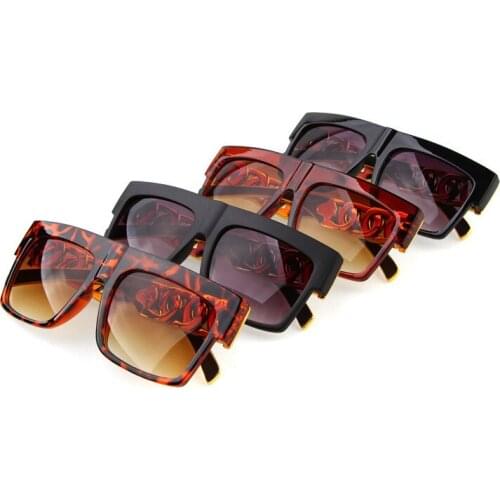 10 color choices Mirror twisted riskier gold plated sunglasses chain sunglass plastic woman man sunglass Tourism sun glasses