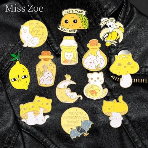 Fruit Milk Series Enamel Pins Cartoon Lemon Banana Plant Bunny Cat Mushroom Brooches For Womens Badges Clothes Jewelry Wholesale