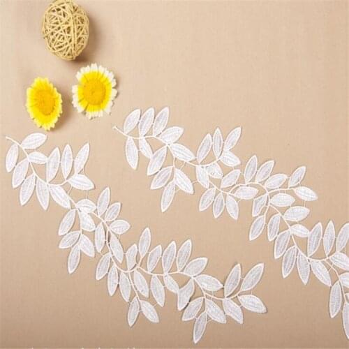 1Pair Ivory New Arrival Lace Applique Flower Sewing Trims Wedding Decoration 33X11cm BD0083