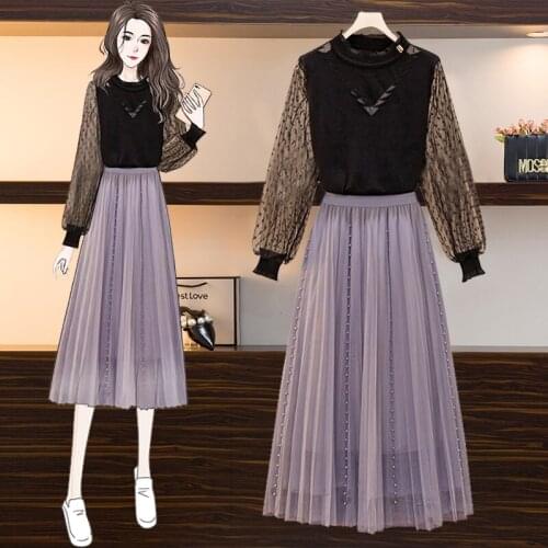 Half-length skirt suit female 2021 spring and autumn new round neck black top fashion high waist mesh skirt two-piece suit