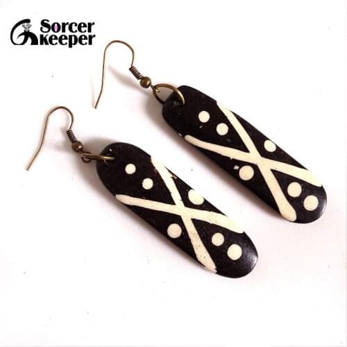 Wholesale Womens NATURAL Amazing Hand-Carved Drop Exaggeration Vintage Tibetan Yak Bone Dangle Earrings Free shipping 1169